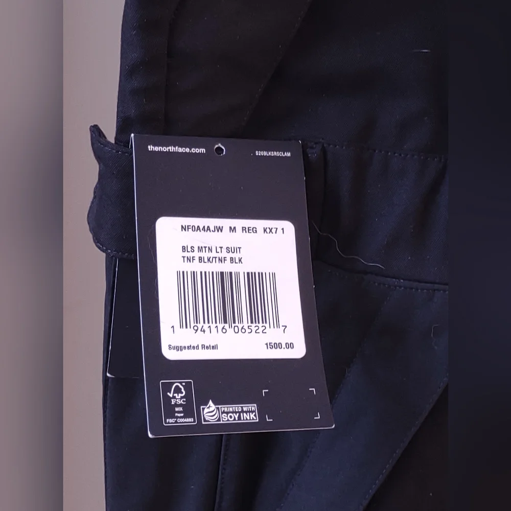 North face mountain jumpsuit - Picture 2 of 4
